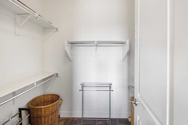 Walk in closet