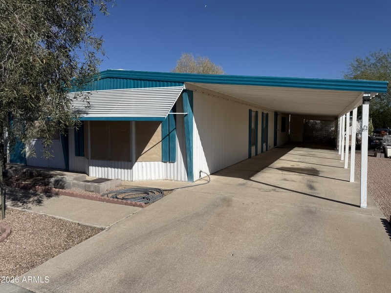 3611 N Kansas Ave