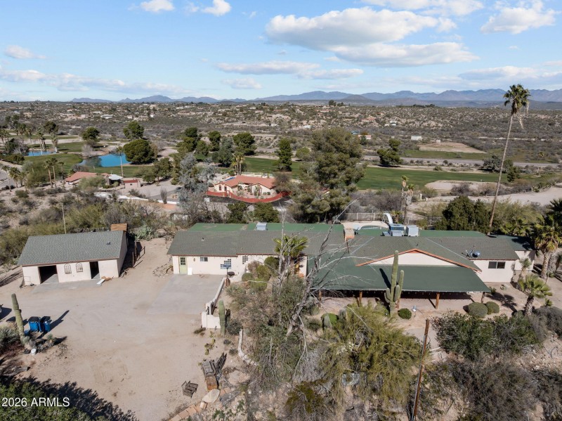 Large home w/ attached casita