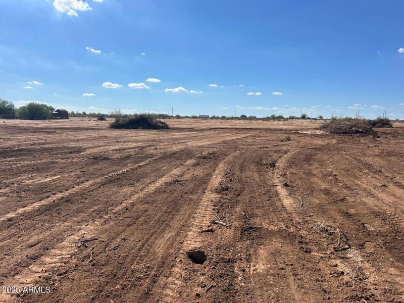 1 Acre Lot in Wittmann