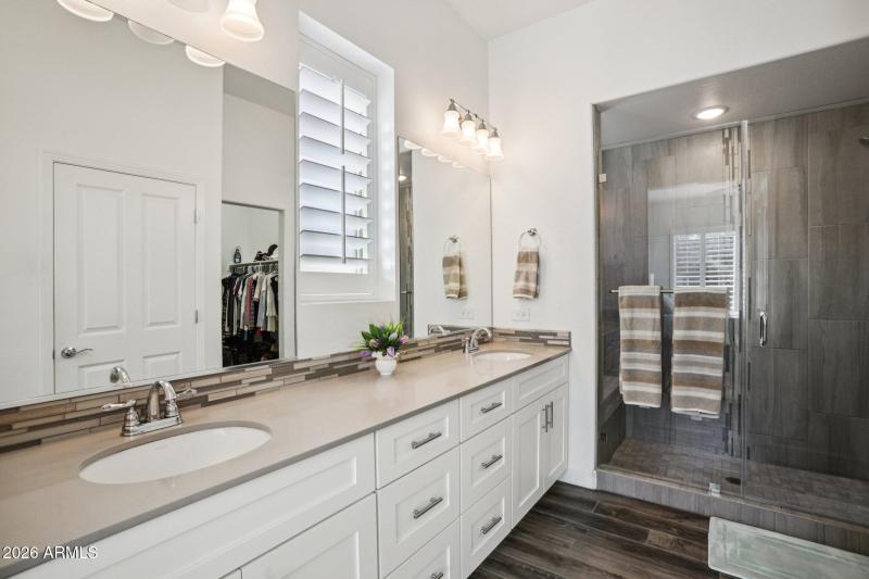 25-web-or-mls-W Cambridge Ave-S3001-025