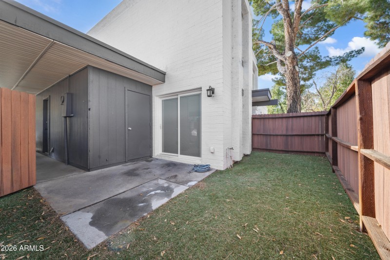 Private yard