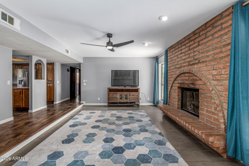 11 Kenwood