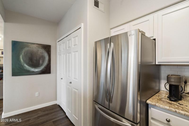 STAINLESS APPLIANCES