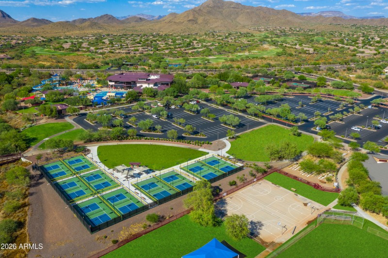 Pickleball Courts