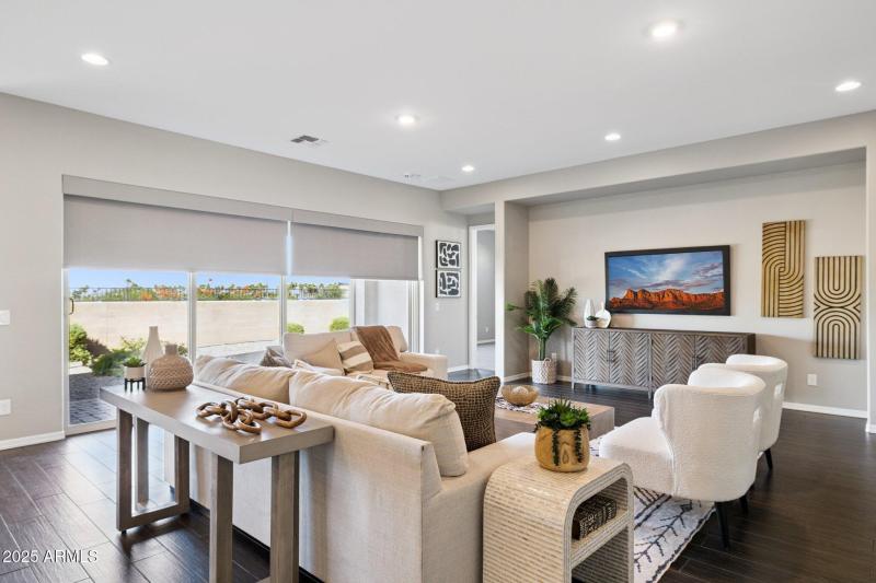 Notice the Automatic Shades