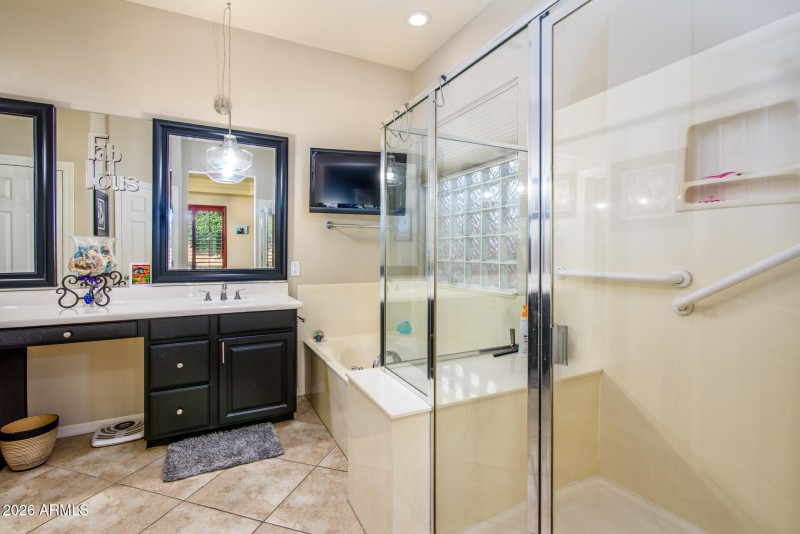 Primary bath