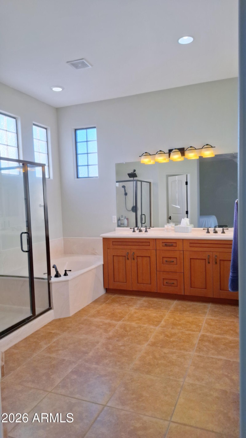 Primary bdrm bath