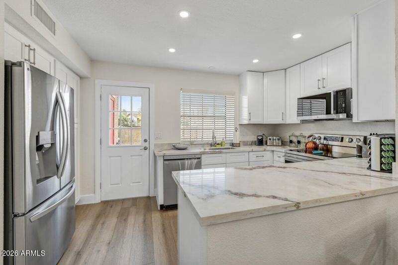 Kitchen (3)