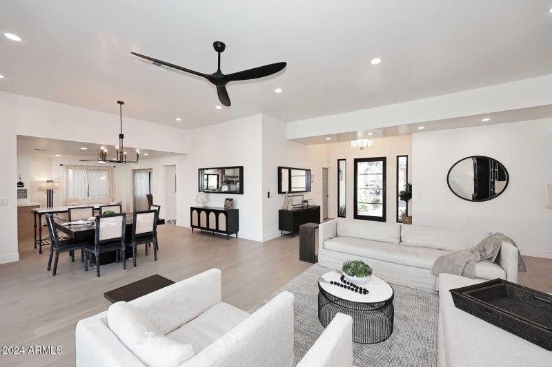 Living-Dining-Foyer