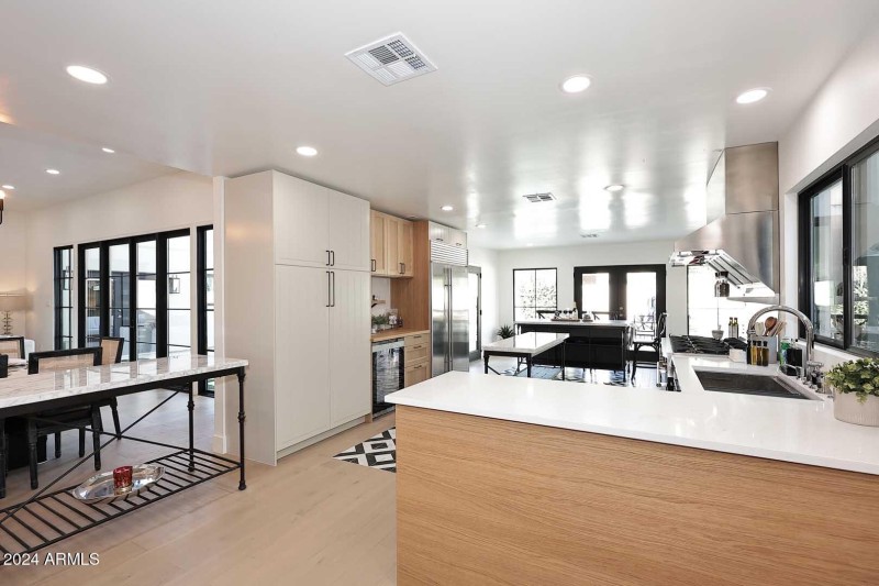 Kitchen-Bar