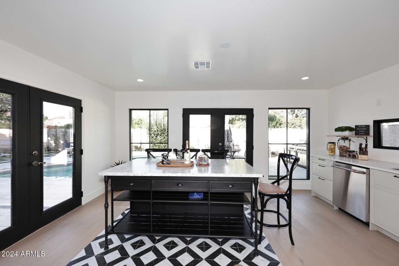 Kitchen Island