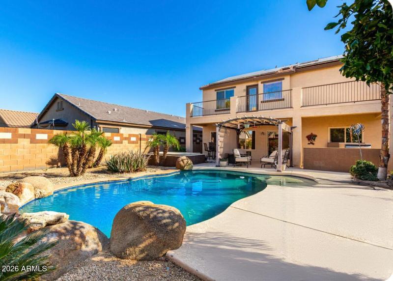 F02583E5-8636-48AA-A20F-08A054E29C14