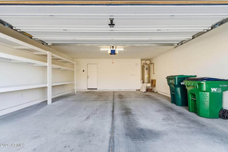 16-web-or-mls-40573 W Helen Ct-16