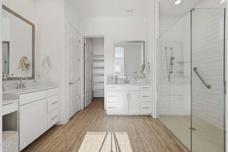 Primary Ensuite Bath