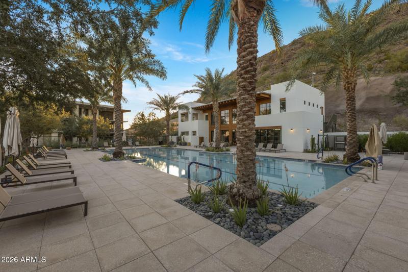 4849 N CAMELBACK RIDGE DR B108