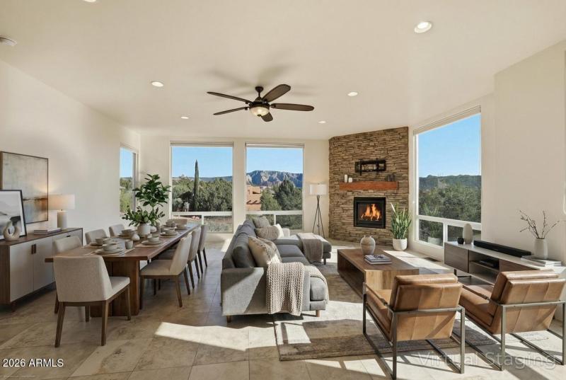 25 Buckskin - Great Room