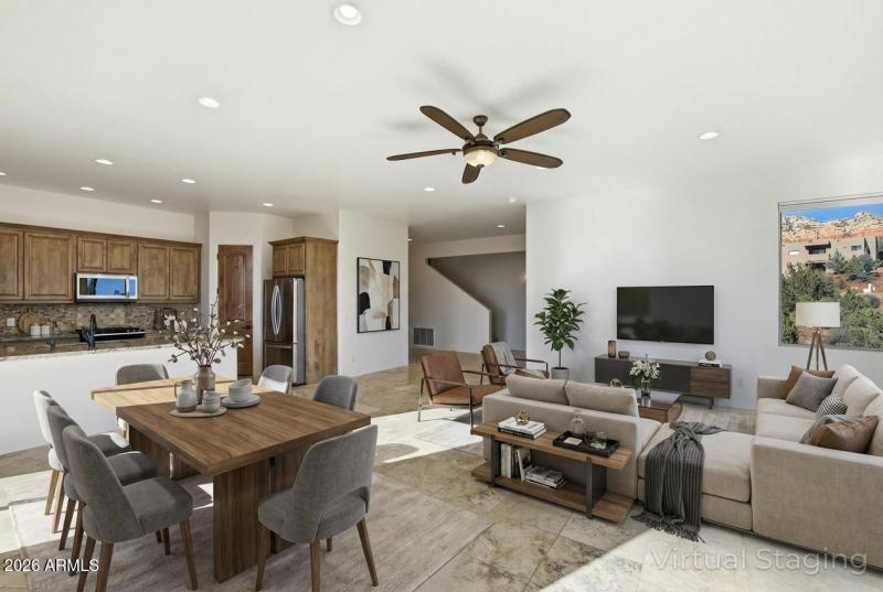 25 Buckskin - Great Room