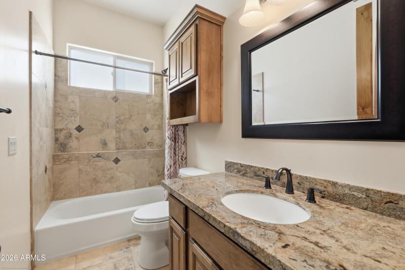 25 Buckskin - Bathroom 2