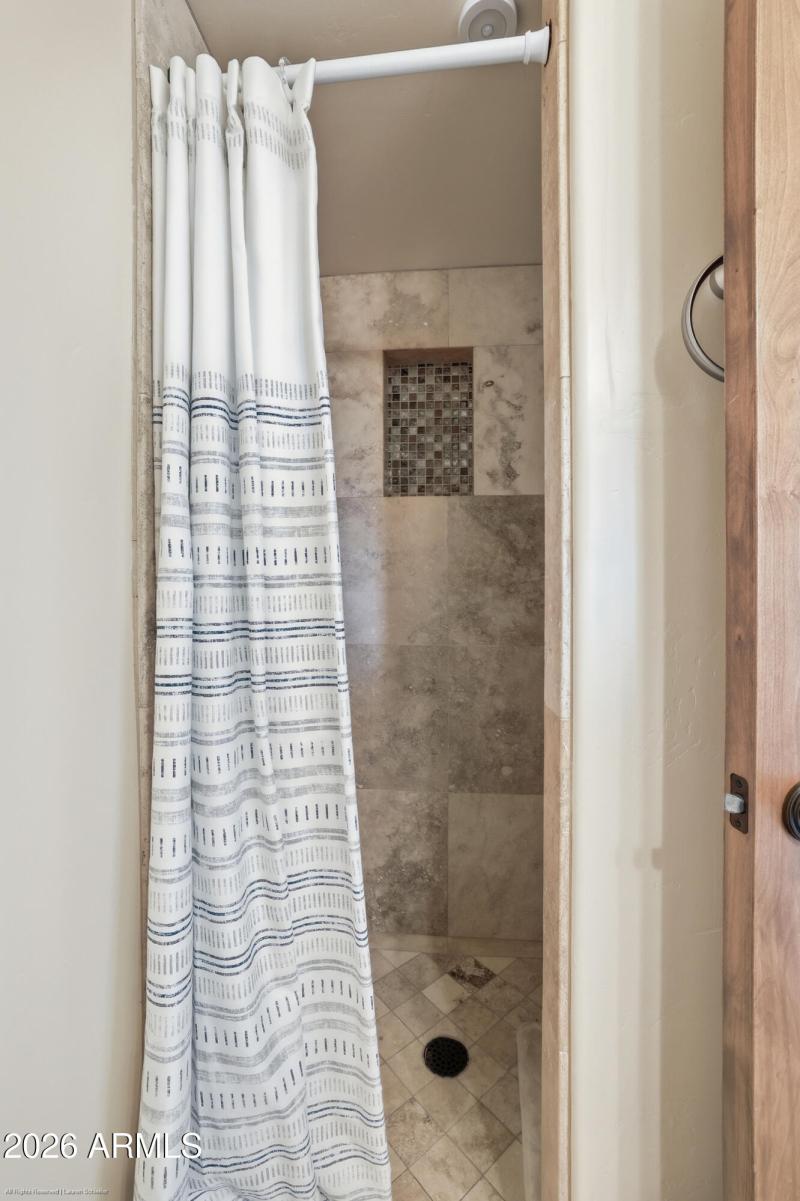 25 Buckskin - Casita/3rd Bathroom