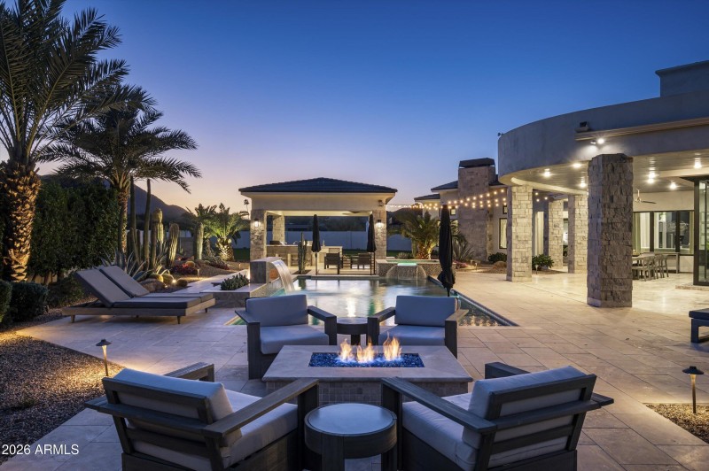 Firepit and ramada