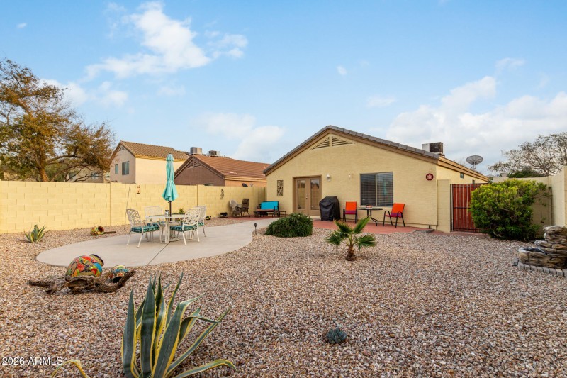 30 Lush Vista