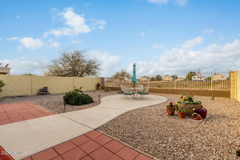 28 Lush Vista