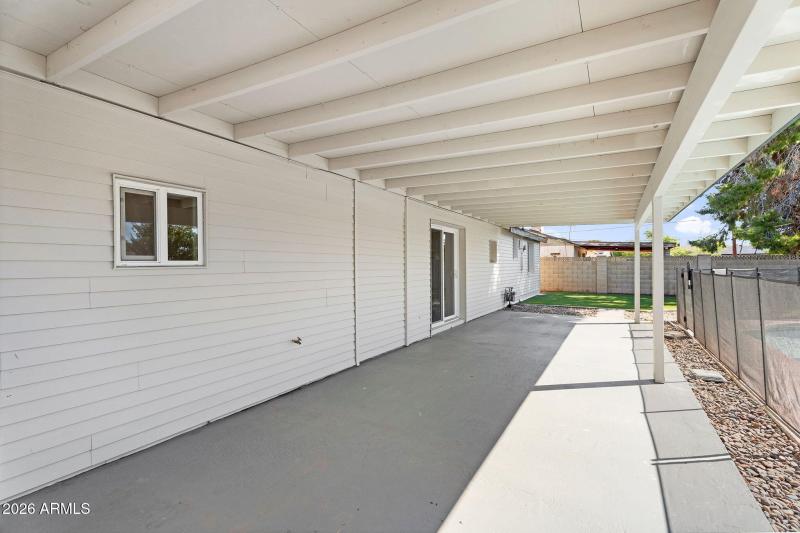 37-web-or-mls-3545 E Friess Dr-30