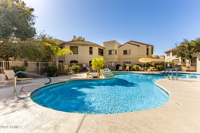 28 Raintree
