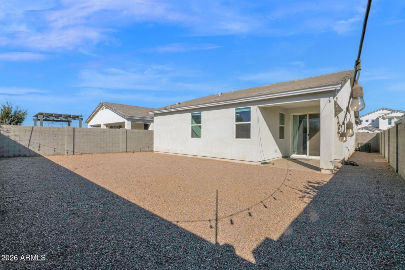 29-web-or-mls-P1481719