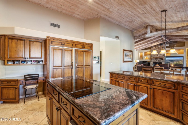25-Kitchen