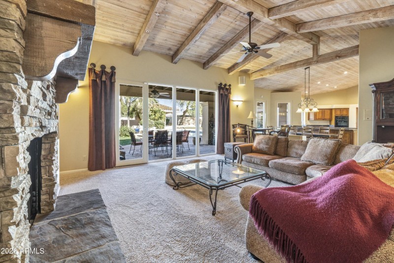 32-Family Room