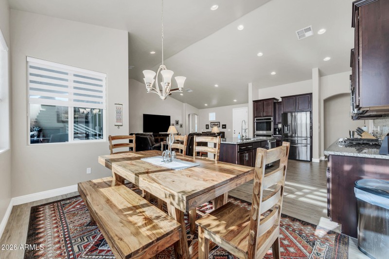 565 W Perkins St-13_(2048)