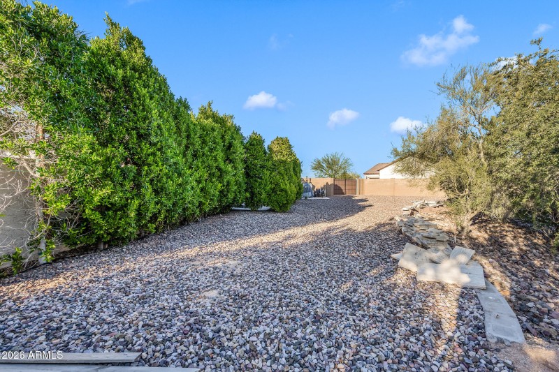 565 W Perkins St-53_(2048)