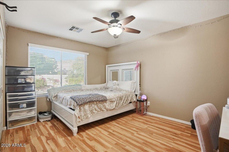 33-2414 W Florentine Rd_RedHogMedia