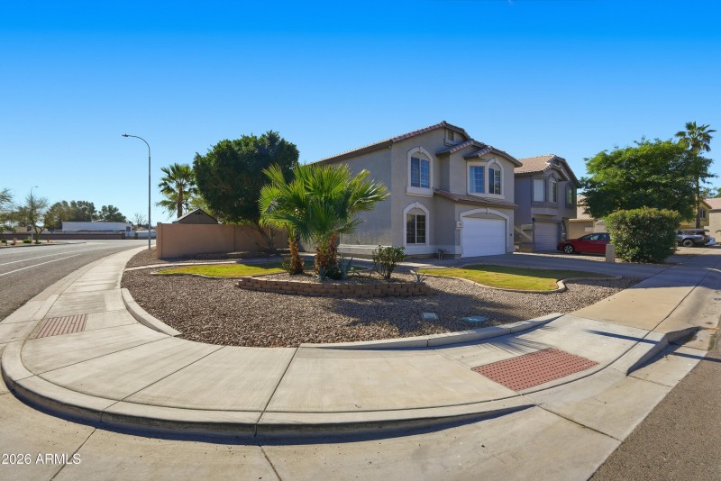 Corner lot