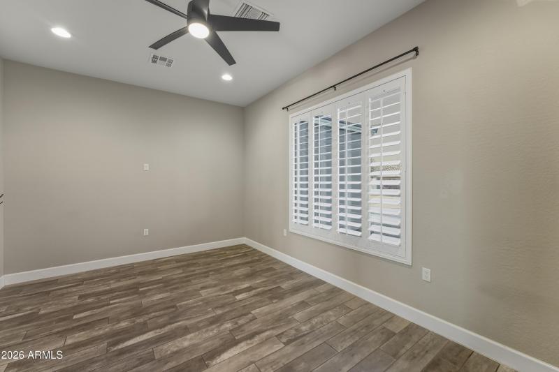 Flex Room