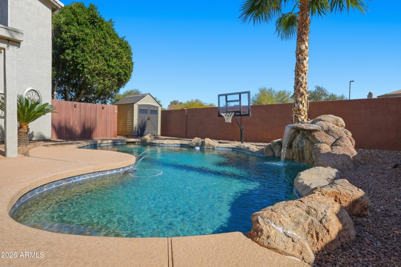 Sparkling pool!
