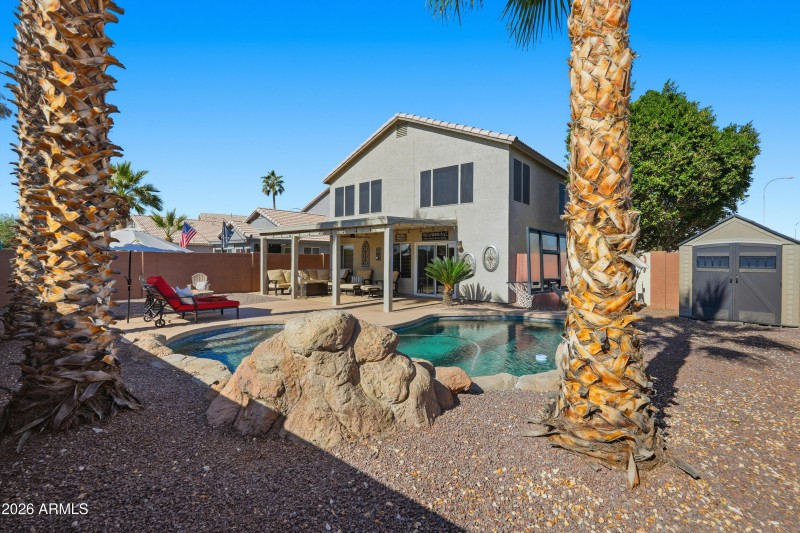 Beautiful backyard!