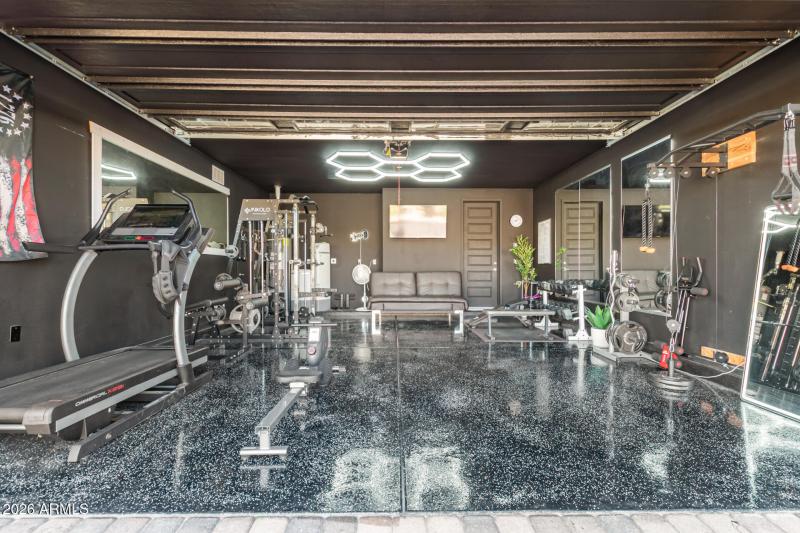 Oversized garage
