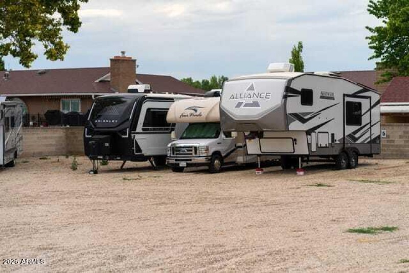 rv-storage-640
