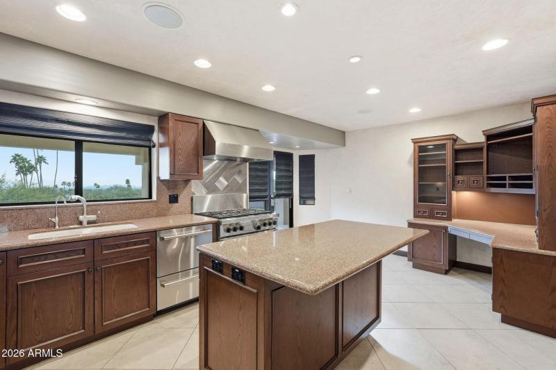 018_Kitchen