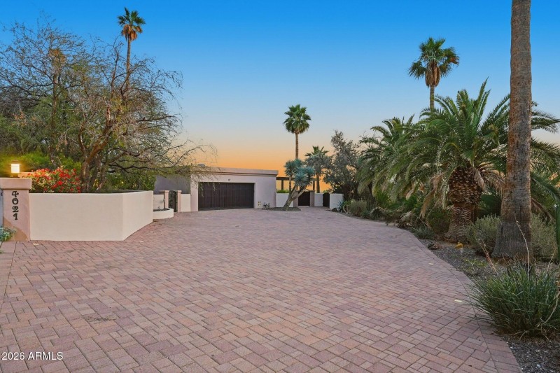 038_Twilight Exterior Front Garage
