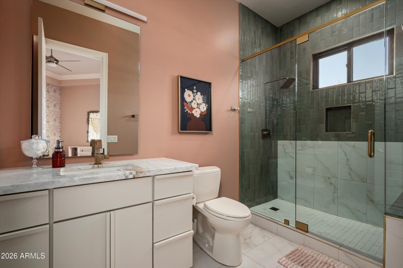 Bathroom 4 en suite