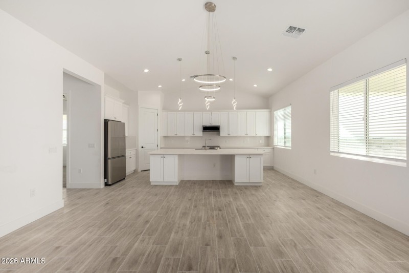 11 Sunland