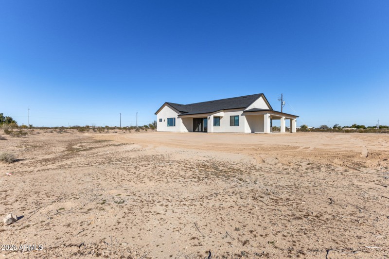 35 Sunland