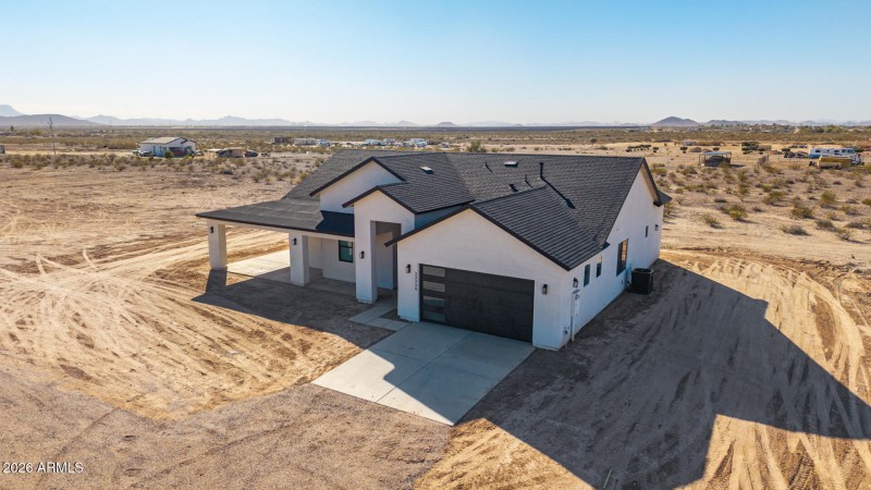 40 Sunland