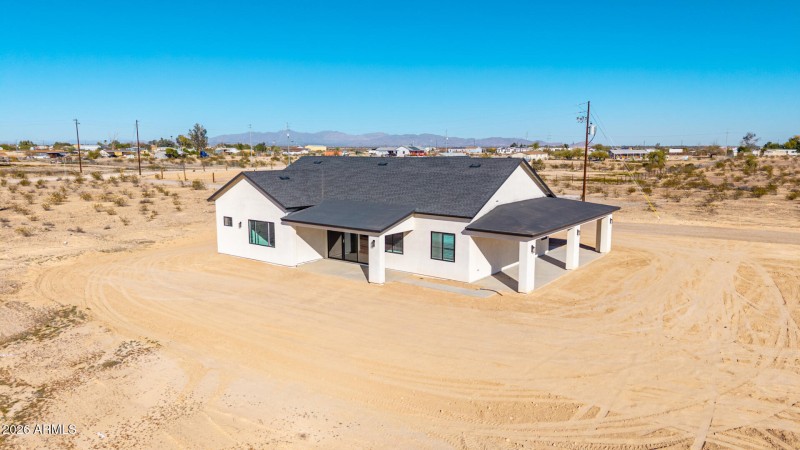 43 Sunland