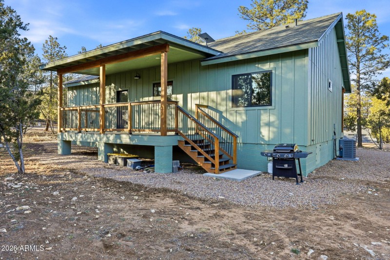 2225RoundaboutWay-HeberOvergaard-AZ-31