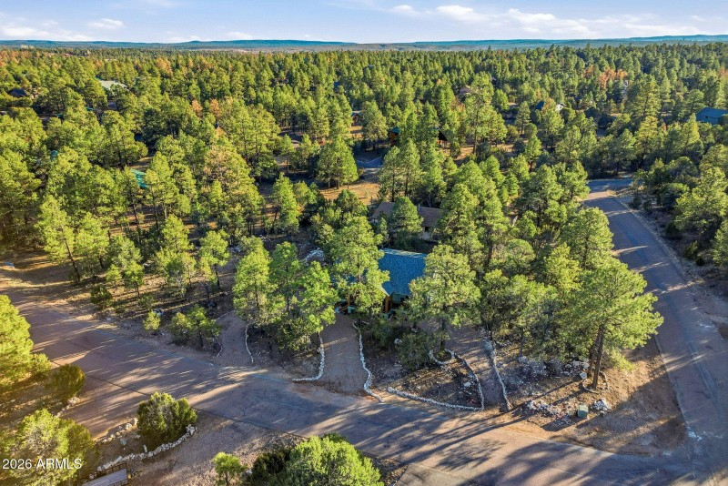 2225RoundaboutWay-HeberOvergaard-AZ-33